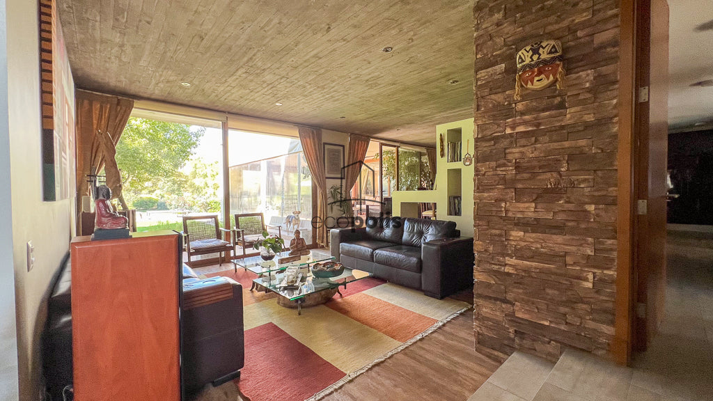 Casa Los Boldos - view 2 showing property details