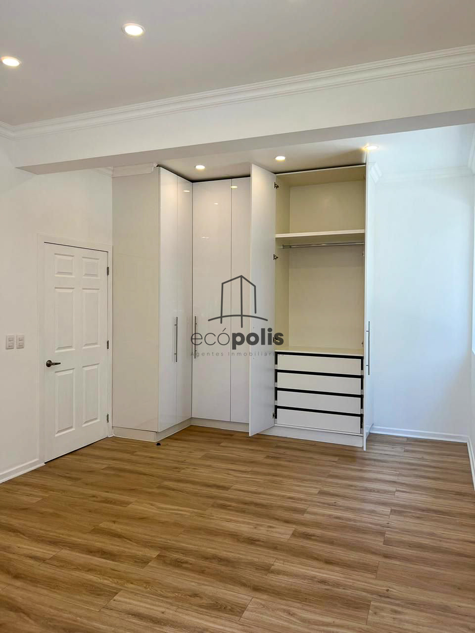 Departamento Santa María - view 7 showing property details